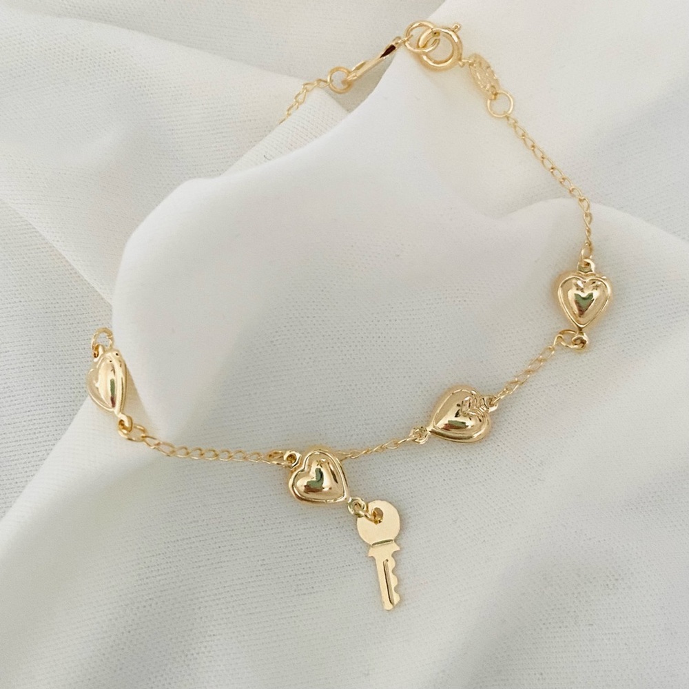 Heart and Key Bracelet